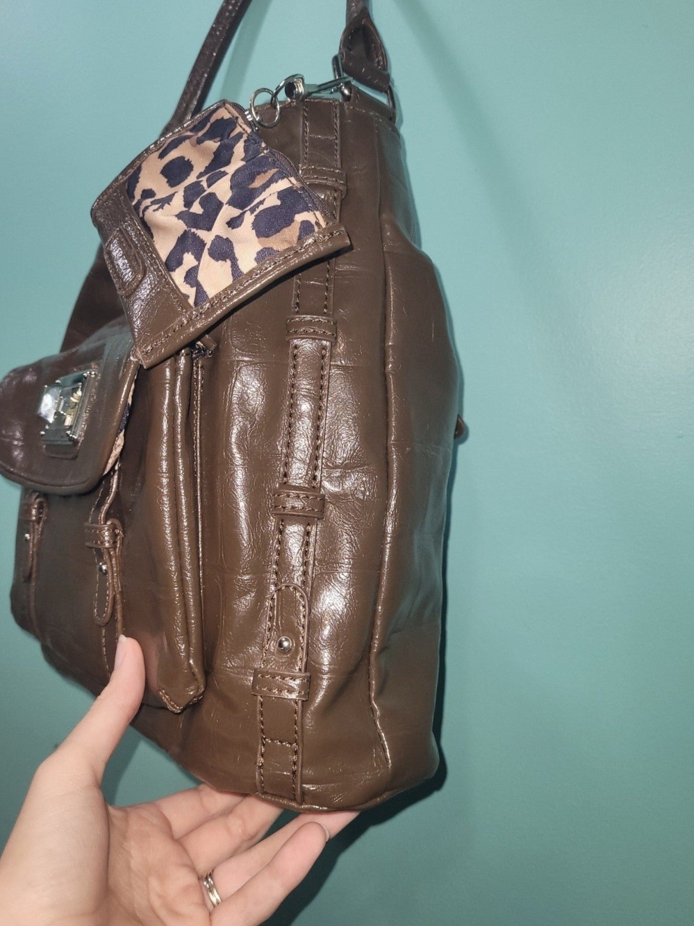 Tyler Rodan Brown Shoulder Bag with Leopard Card Holder - Picture 7 of 8
